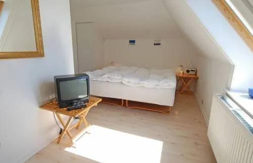 фото Hotel Strandvejen Rooms 6