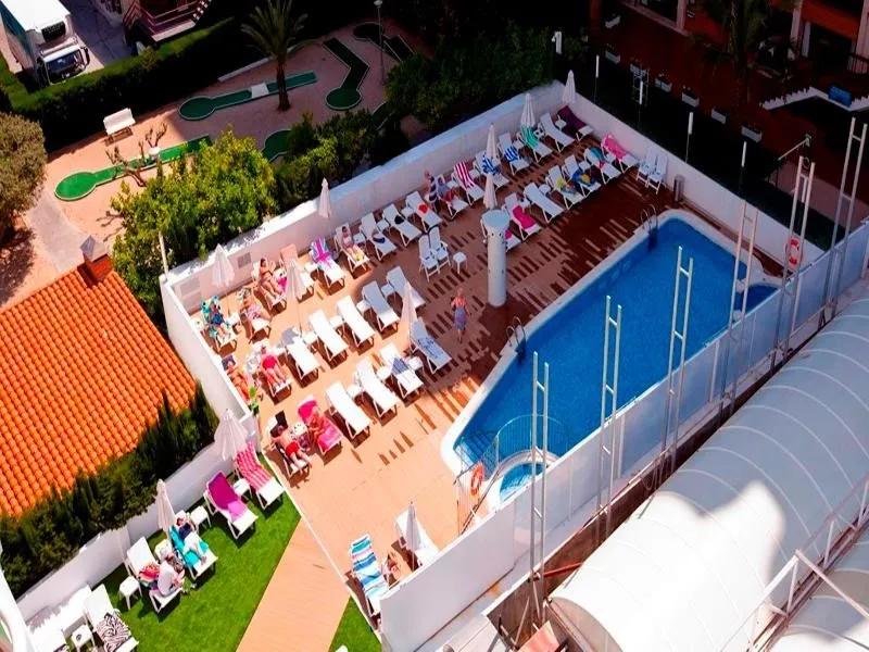 фото Riviera Beachotel - Recommended for Adults
