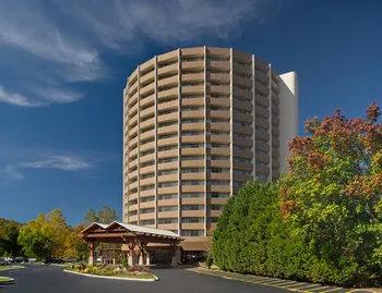 фото The Park Vista - a DoubleTree by Hilton Hotel - Gatlinburg