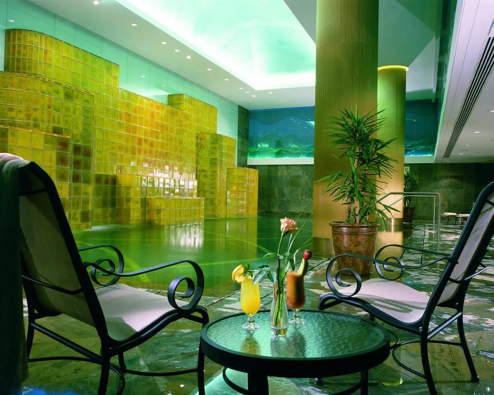фото Al Faisaliah Hotel