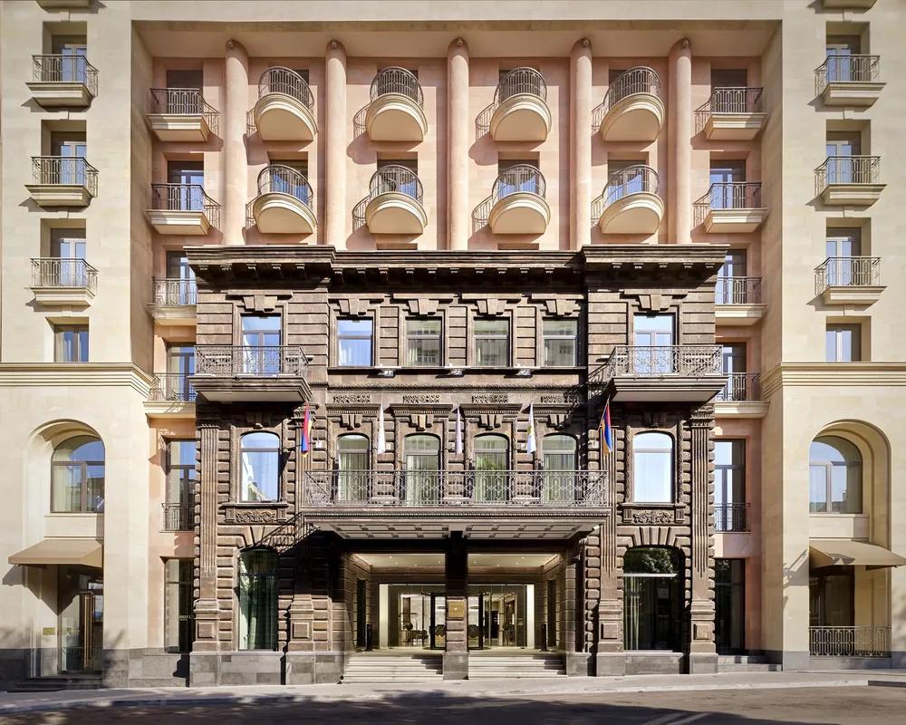 фото The Alexander, a Luxury Collection Hotel