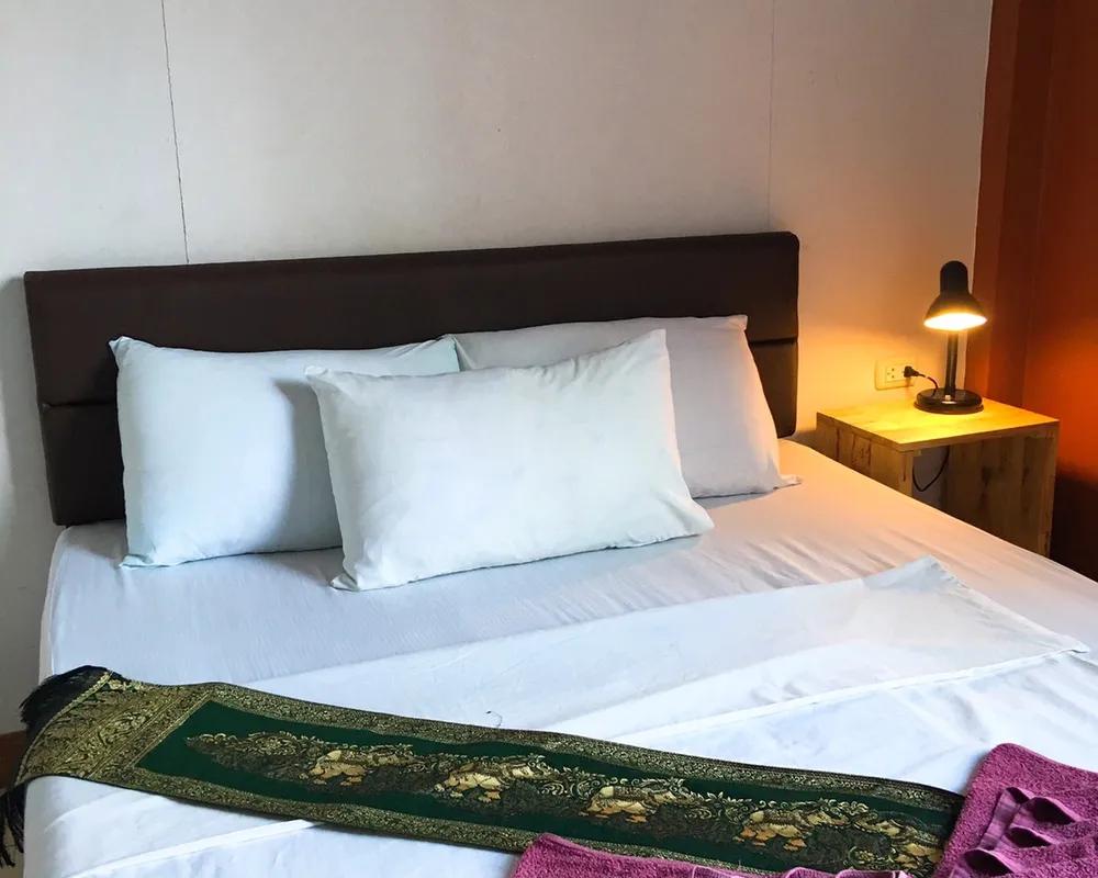 фото Sri Trang Hotel
