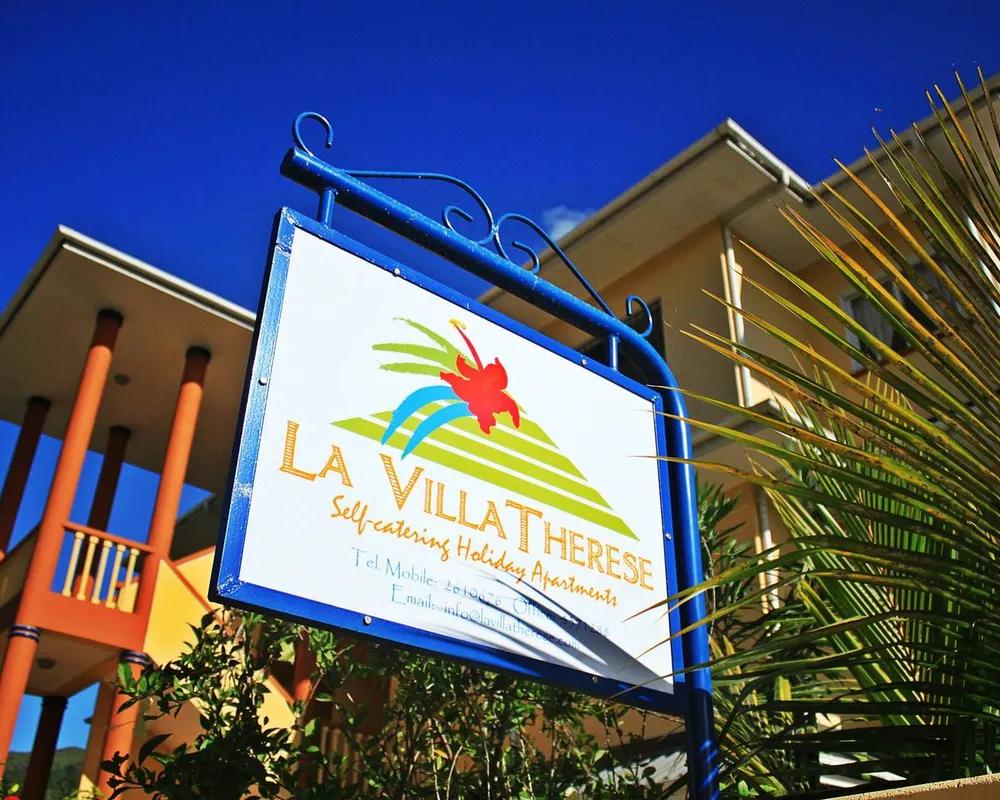 фото La Villa Therese Holiday Apartments