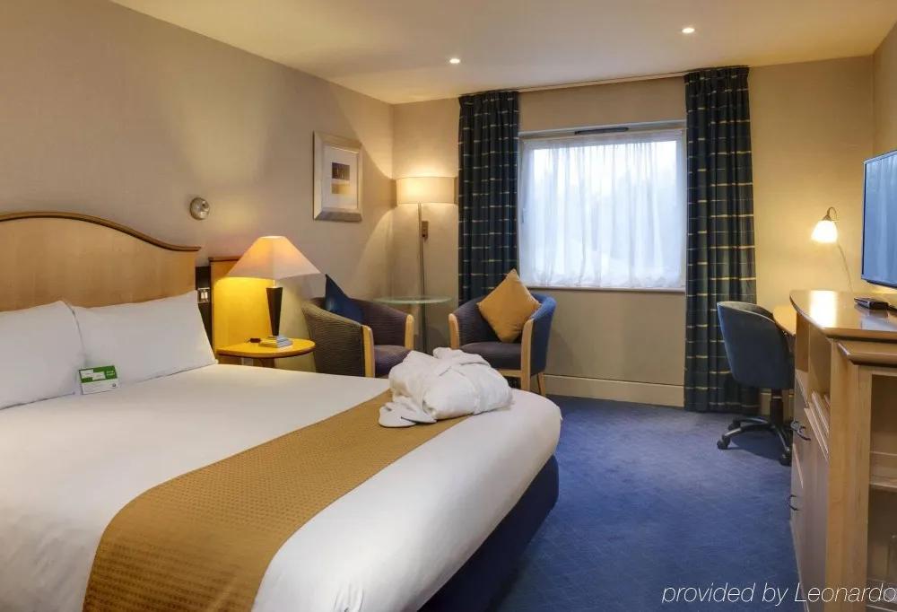 фото Holiday Inn London - Shepperton, an IHG Hotel