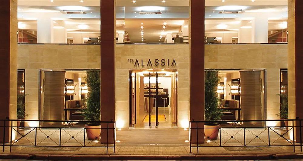 фото The Alassia Hotel
