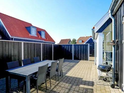 фото Comfortable Holiday Home in Jutland with Hot Tub