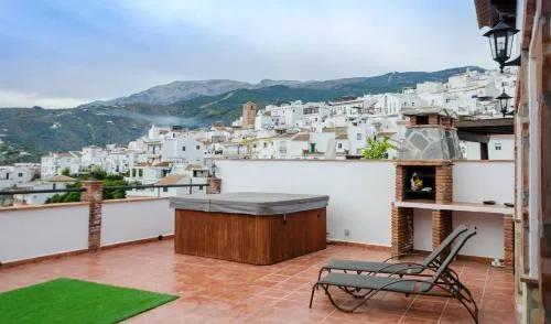 фото House With 2 Bedrooms In Canillas De Albaida, With Wonderful Sea View, Shared Pool, Terrace 15 Km From The Beach