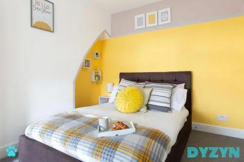 фото River View - 1 Bed Serviced Apartment in Cardiff City Center - Street Parking - By DYZYN