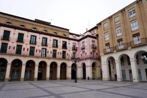 фото Apartamentos Turísticos Río Gallego (Apartamento Huesca)