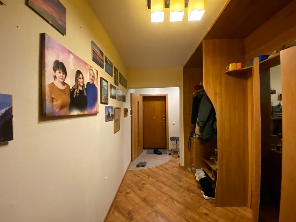 фото Шикарная большая трехкомнатная квартира в новом доме с евроремонтом