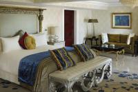 Двухместный люкс Royal с балконом двуспальная кровать