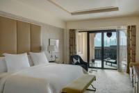 Двухместный люкс Skyline Jumeirah двуспальная кровать